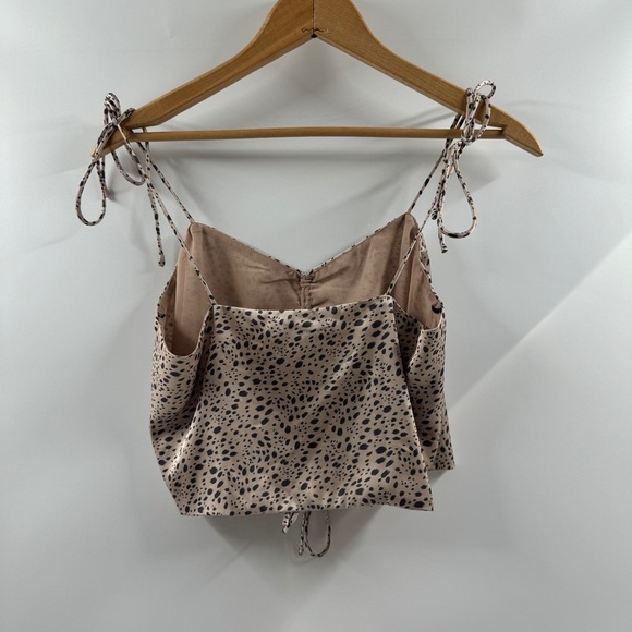 Forever 21 Satin Cropped Adjustable Tie Strap Tank Top Size Medium - Picture 5 of 6